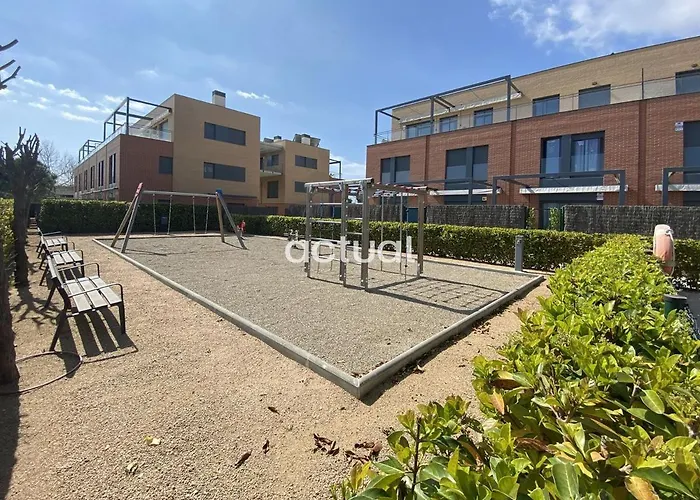 Апартаменты Parc Dels Estanys Bloc 1 Baixos C